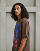 Modelo mide 1,83m y usa talla L