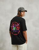 Modelo mide 1,82m y usa talla L