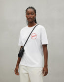 Modelo mide 1,76m y usa talla M