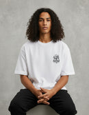 Modelo mide 1,83m y usa talla L