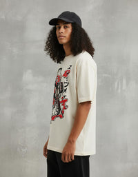 Modelo mide 1,83m y usa talla L