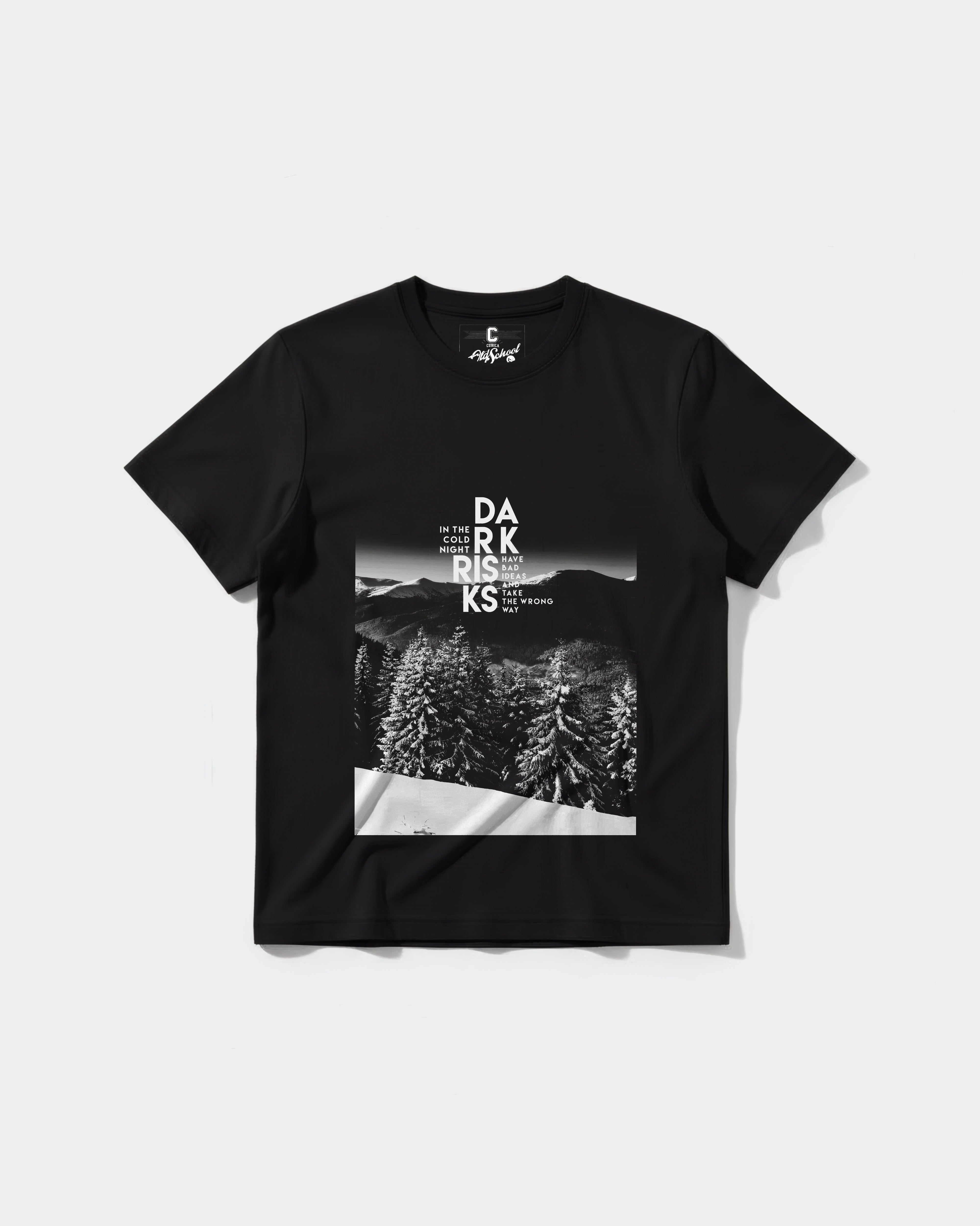 Camiseta Dark Risk White Big Front Regular Basic
