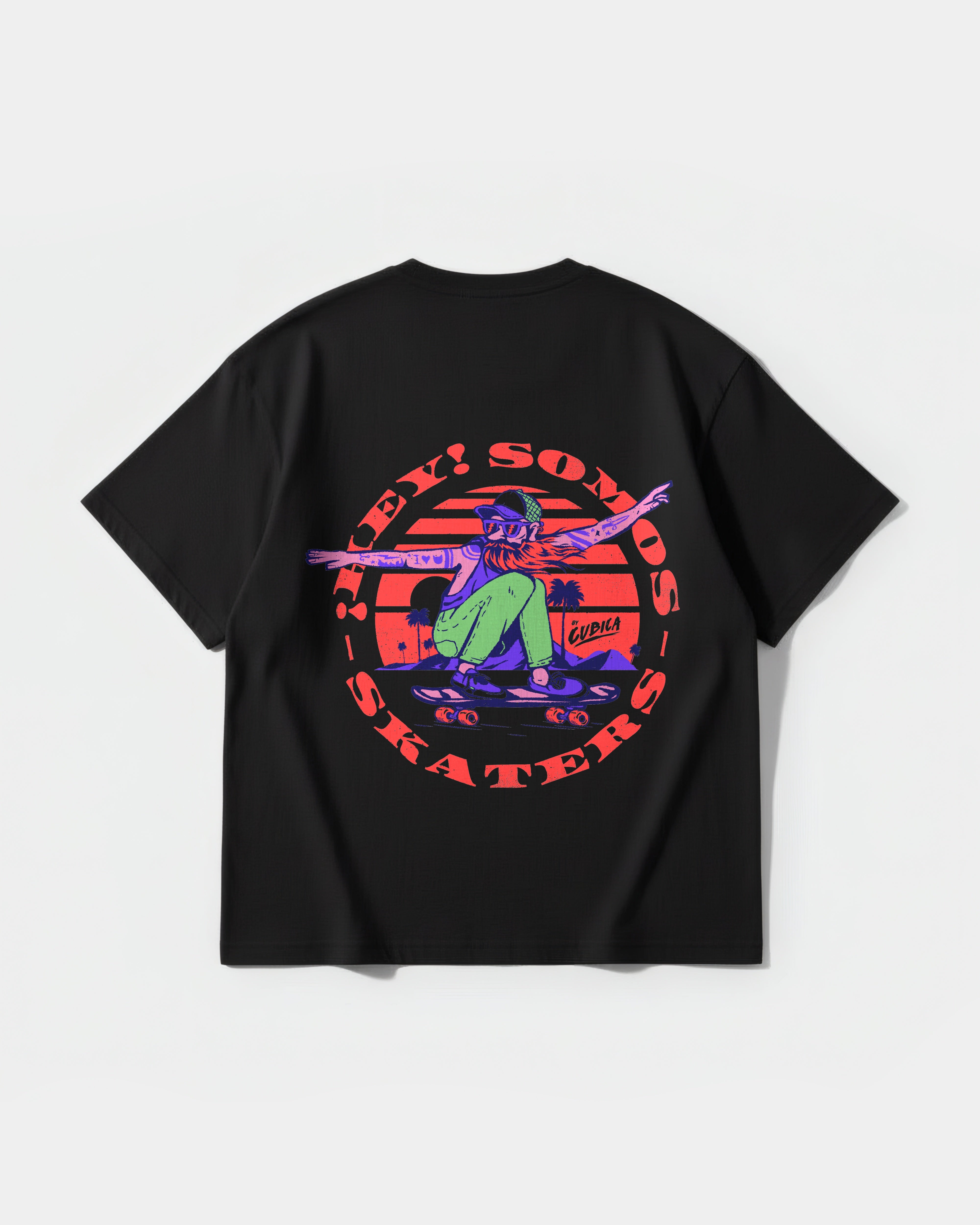 Somos Skaters Pocket Back Oversize Basic T-Shirt