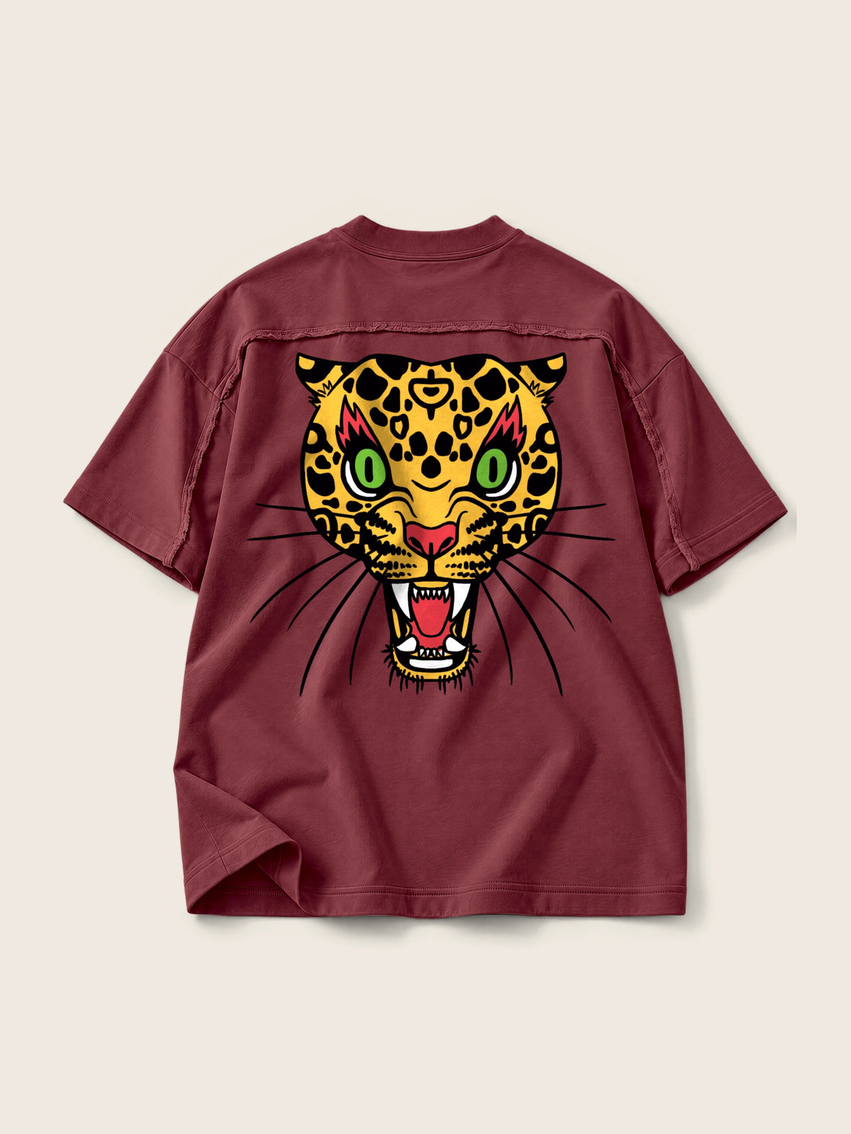 Leopard · Camiseta Semi Oversize con Cortes 410g, vino, estampado bolsillo + espalda, vista trasera