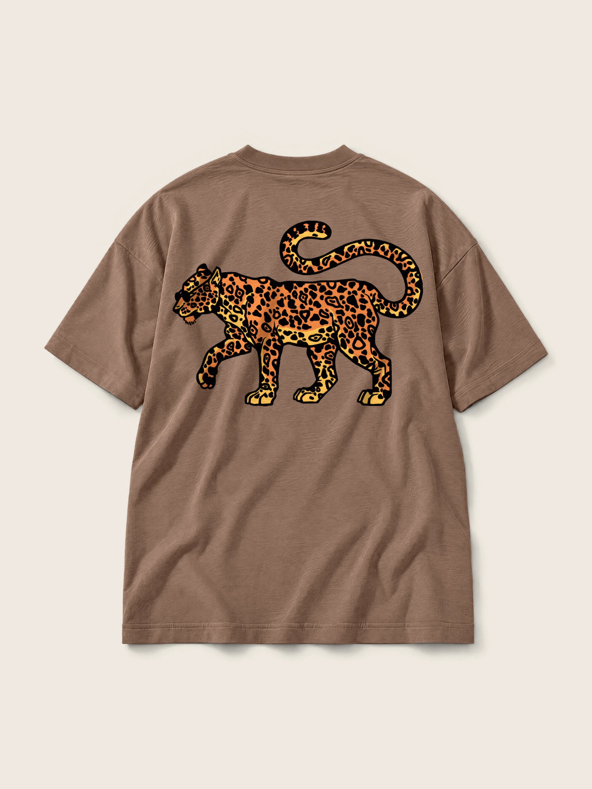 Leopardo · Camiseta Semi Oversize 310g — Imagen del producto 13