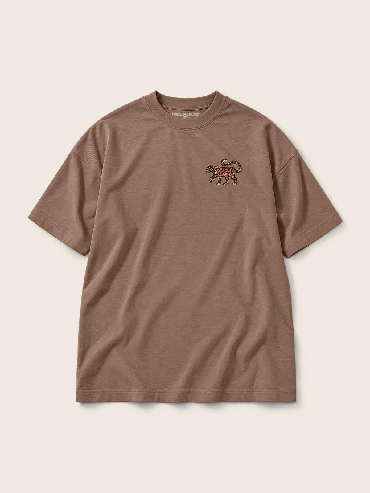 Leopardo · Camiseta Semi Oversize 310g — Imagen del producto 14