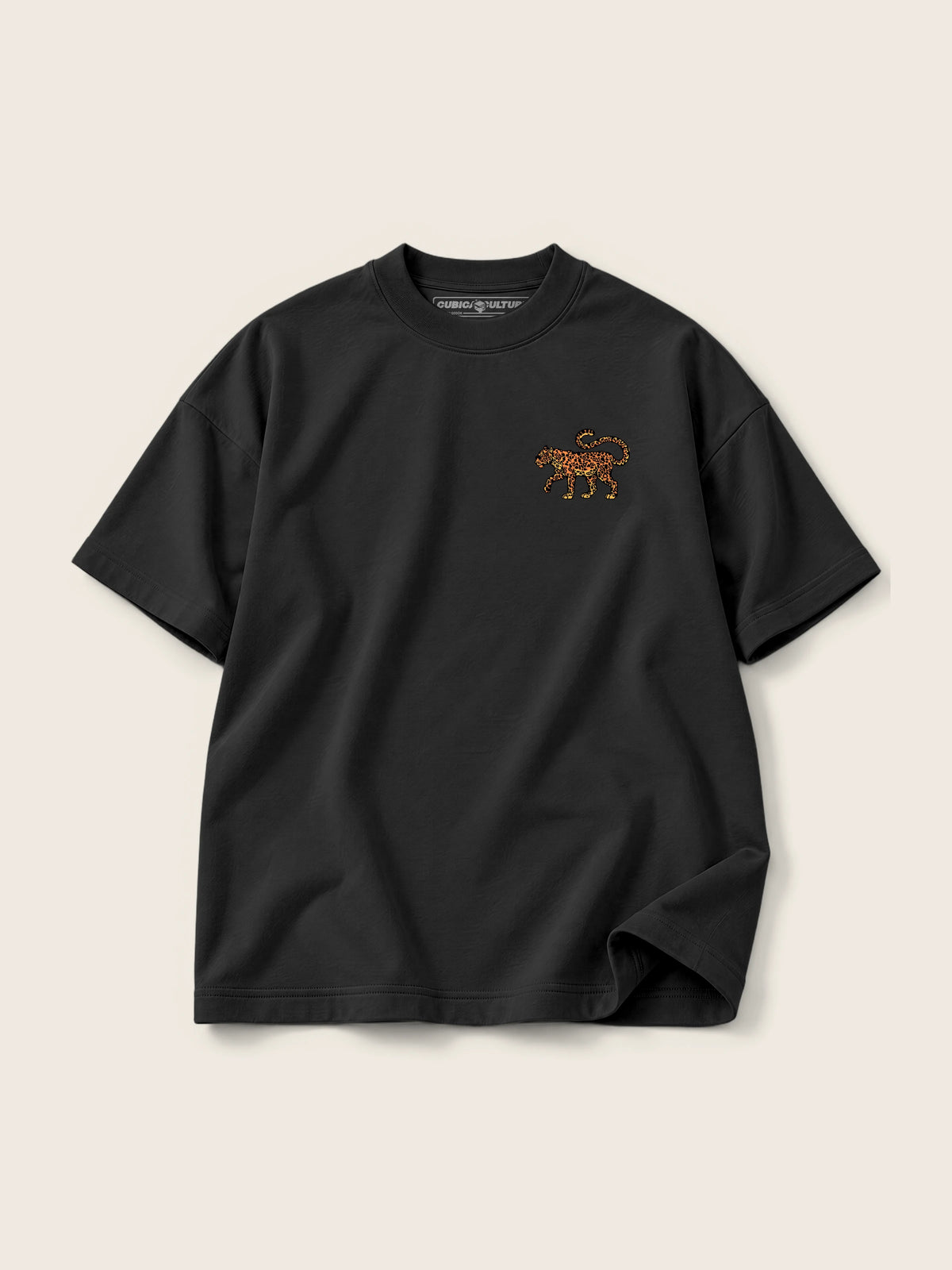 Leopardo · Camiseta Semi Oversize con Cortes 410g — Imagen del producto 7