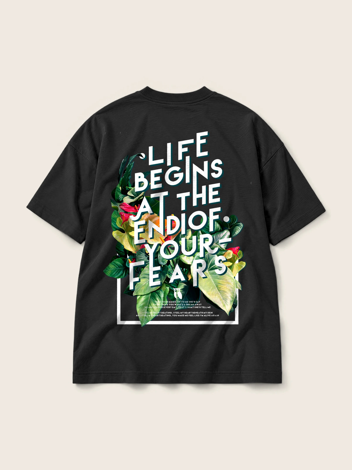 Life Begins · Camiseta Semi Oversize 310g — Imagen del producto 3