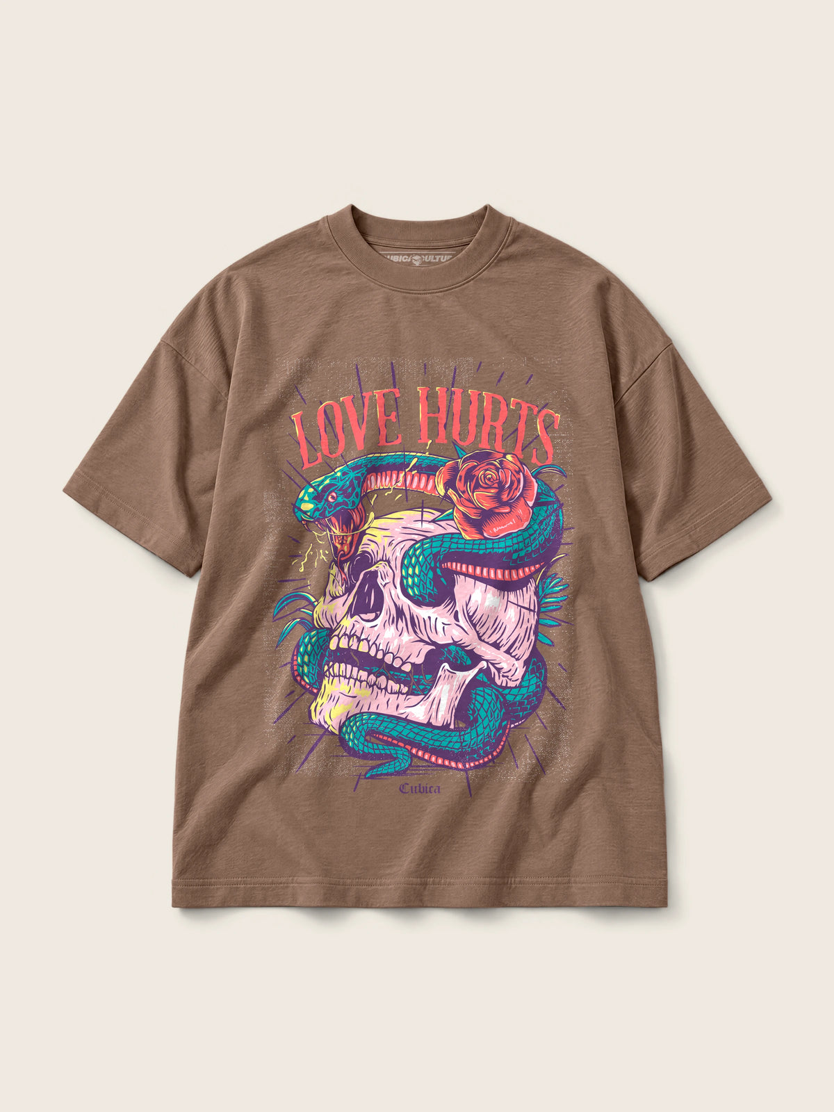 Love Hurts · Camiseta Semi Oversize 310g — Imagen del producto 5