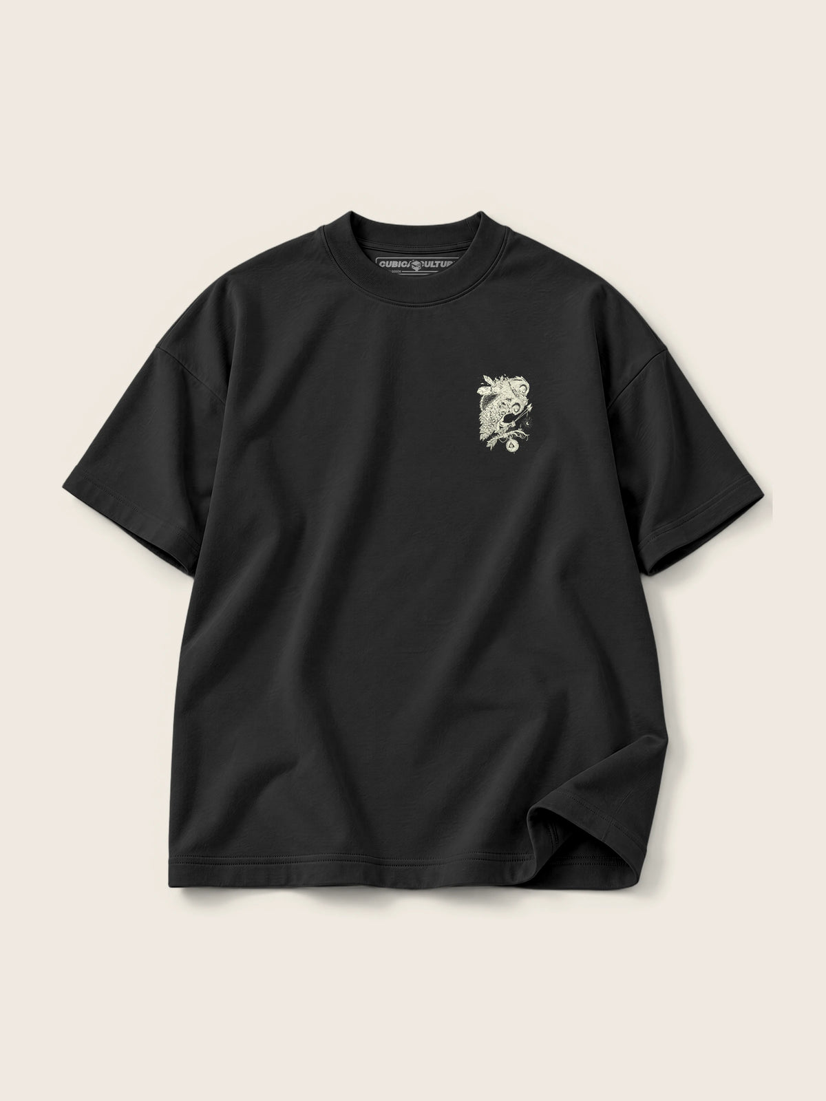 Magic Owl · Camiseta Semi Oversize con Cortes 410g, negro, estampado bolsillo + espalda, vista frontal