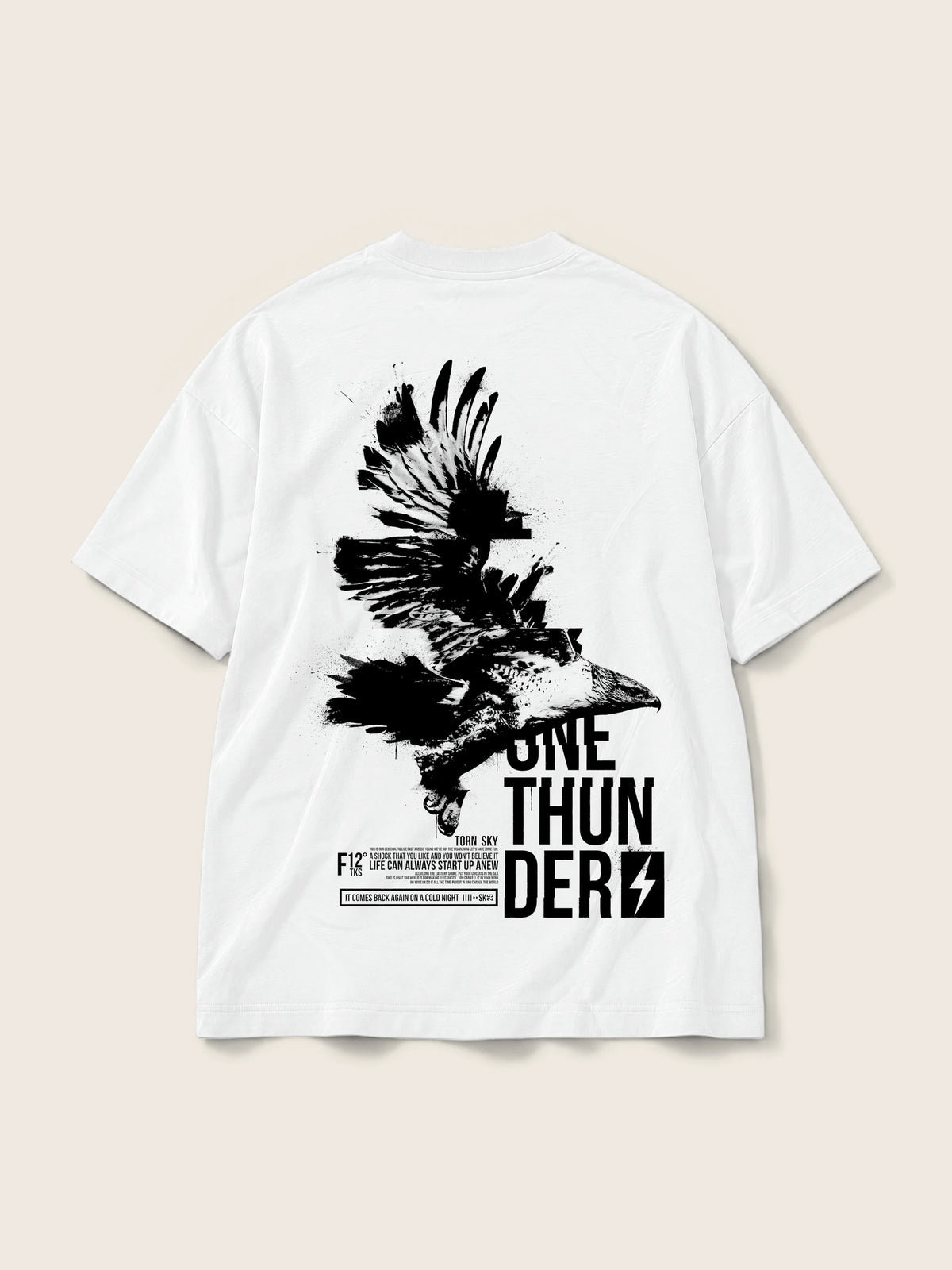 One Thunder · Camiseta Semi Oversize 250g Blanco — Imagen del producto 3