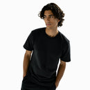 Modelo mide 1.84 y usa talla XL