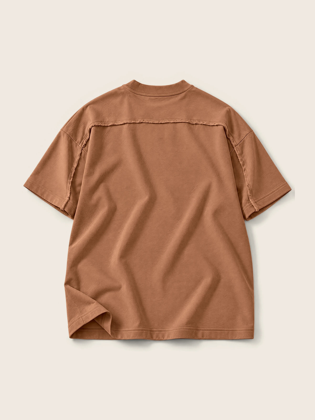Camiseta Semi Oversize con Cortes 410 g Café Toffee — Imagen del producto 2