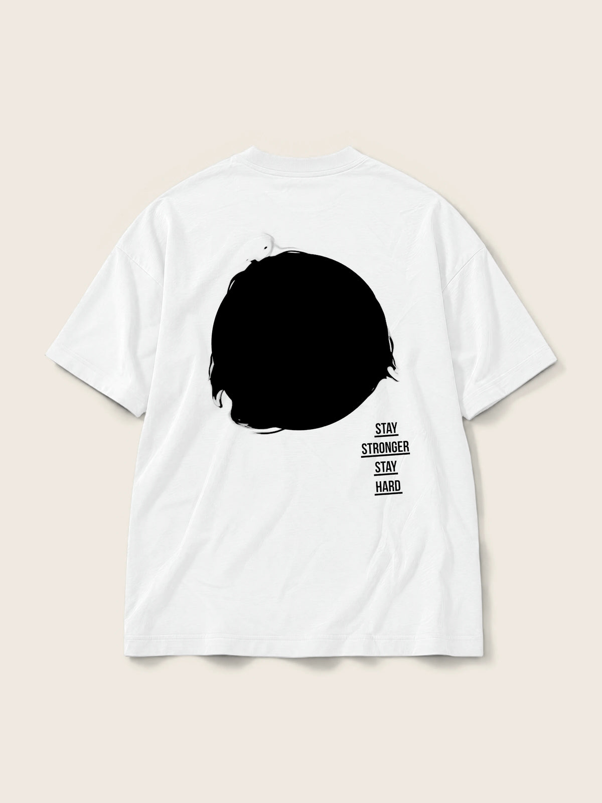 Stay Stronger · Camiseta Semi Oversize 250g Blanco — Imagen del producto 3