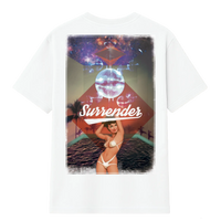 Camiseta Cubica Surrenders Unconventional B